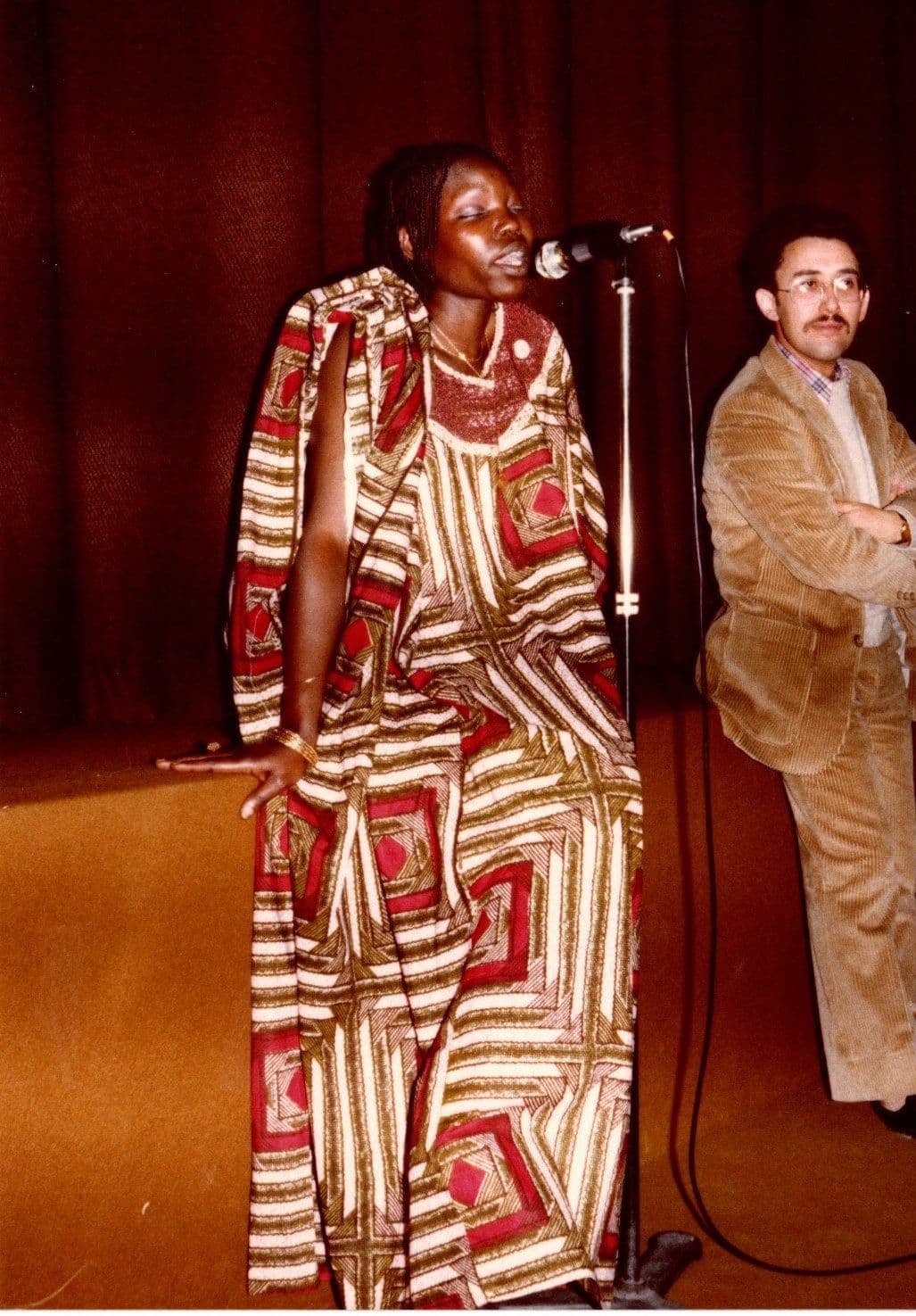 Safi Faye présentée à Cannes par Ferid Boughedir selectionné "Fad Jal" (1979)